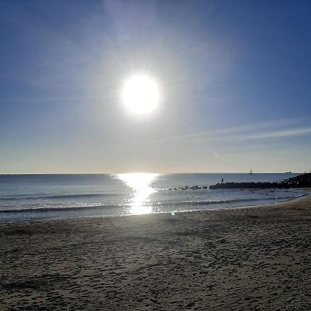 La Passeggiata Apartment Lido di Ostia Luaran gambar