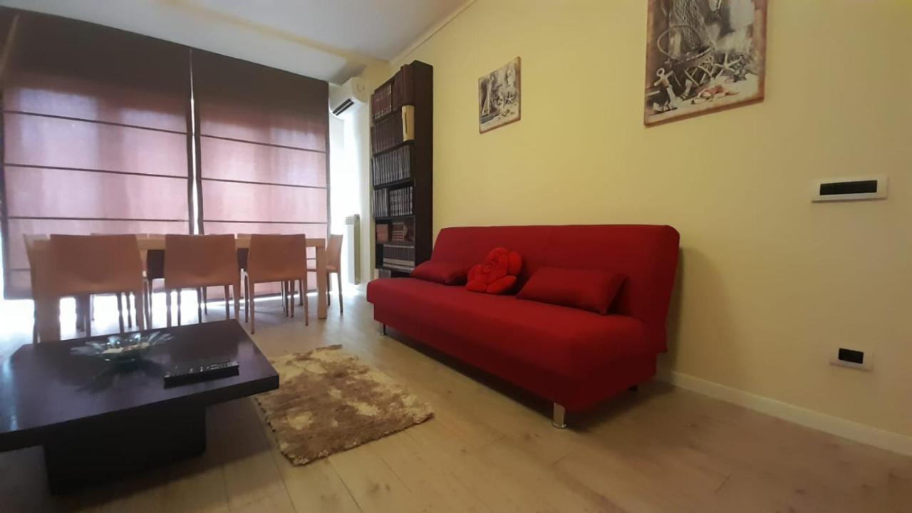 La Passeggiata Apartment Lido di Ostia Luaran gambar