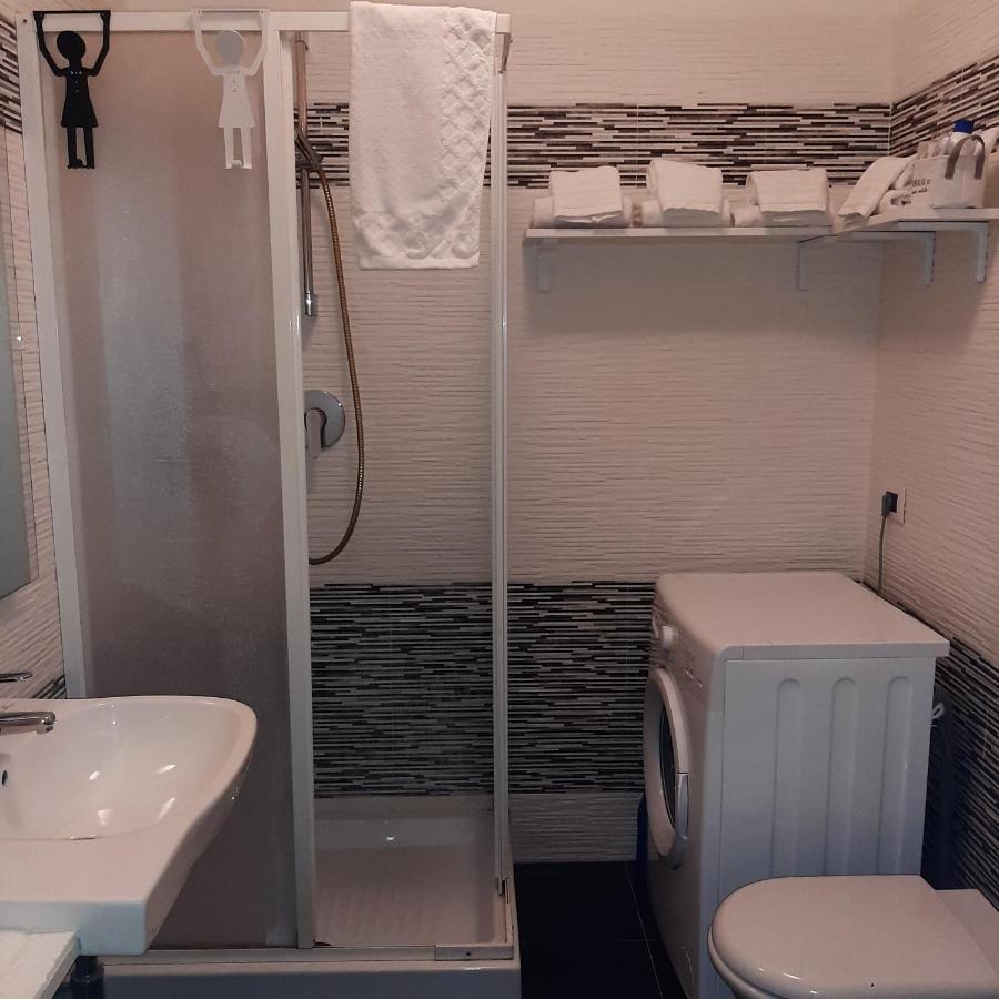 La Passeggiata Apartment Lido di Ostia Luaran gambar